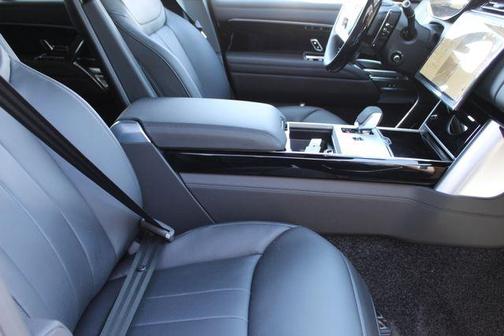 2025 Land Rover Range Rover P530 Autobiography