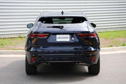 Portofino Blue 2026 Jaguar F-PACE P250 R-Dynamic S