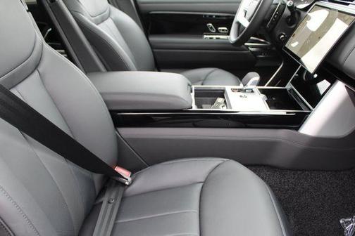 2025 Land Rover Range Rover P530 Autobiography