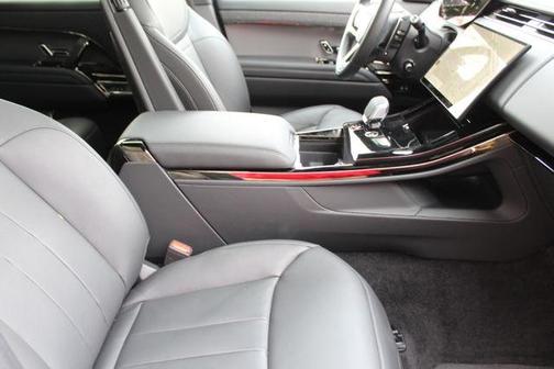 2025 Land Rover Range Rover Sport P360 S