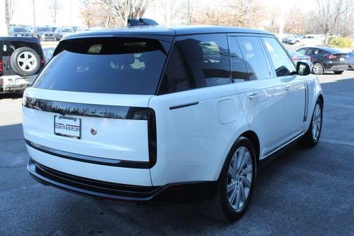 2024 Land Rover Range Rover P400 SE SWB