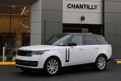 Ostuni Pearl White 2024 Land Rover Range Rover P400 SE SWB