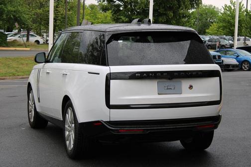 Ostuni Pearl White 2024 Land Rover Range Rover P400 SE SWB