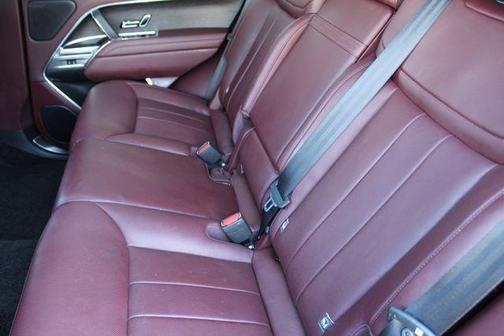 2024 Land Rover Range Rover P400 SE SWB