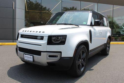 2024 Land Rover Defender P400 S