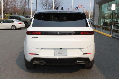2026 Land Rover Range Rover Sport P400 Dynamic SE