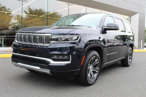 2023 Jeep Grand Wagoneer Base