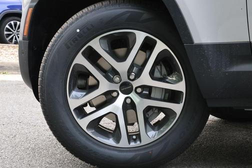 Borasco Grey 2026 Land Rover Defender P300 S