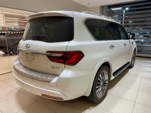 2021 INFINITI QX80 SENSORY