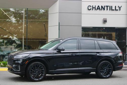Infinite Black Metallic 2025 Lincoln Aviator Reserve AWD