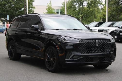 Infinite Black Metallic 2025 Lincoln Aviator Reserve AWD