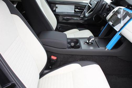 2025 Land Rover Discovery Sport S