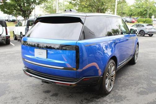 2025 Land Rover Range Rover P530 Autobiography