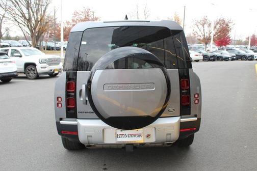 2023 Land Rover Defender S