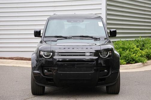 Santorini Black 2026 Land Rover Defender P400 X-Dynamic SE