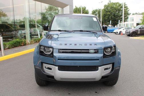 2025 Land Rover Defender 110 P300 S