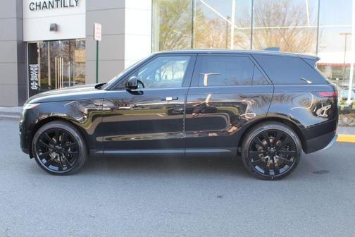 Santorini Black 2026 Land Rover Range Rover Sport P360 SE