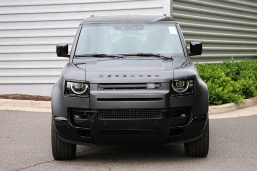 Carpathian Grey 2026 Land Rover Defender 110 P400 X-Dynamic SE