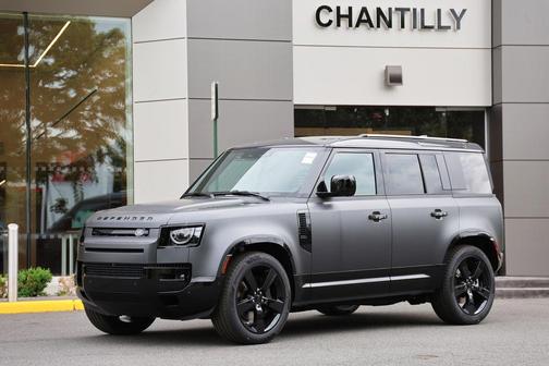 Carpathian Grey 2026 Land Rover Defender 110 P400 X-Dynamic SE