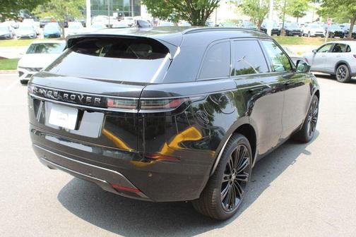 2026 Land Rover Range Rover Velar P400 Dynamic SE