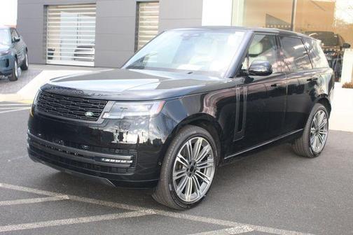 2026 Land Rover Range Rover P400 SE
