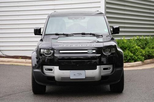 Santorini Black 2025 Land Rover Defender 110 P400 S