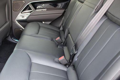 2025 Land Rover Range Rover P530 Autobiography