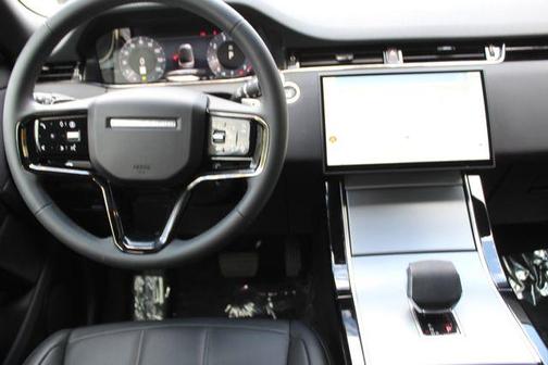 2025 Land Rover Range Rover Evoque Core S