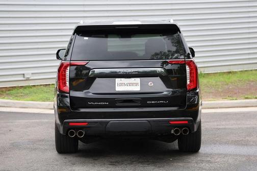Onyx Black 2024 GMC Yukon Denali Ultimate