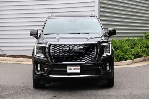 Onyx Black 2024 GMC Yukon Denali Ultimate