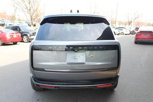 2026 Land Rover Range Rover P400 SE LWB 7 Seat