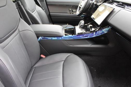 2026 Land Rover Range Rover Sport P400 Dynamic SE