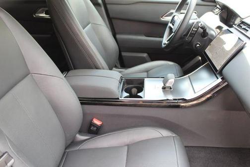 2025 Land Rover Range Rover Velar P250 Dynamic SE