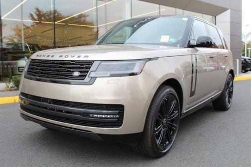 2025 Land Rover Range Rover P530 SE