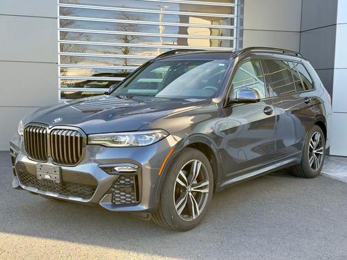 Arctic Gray Metallic 2021 BMW X7 xDrive40i