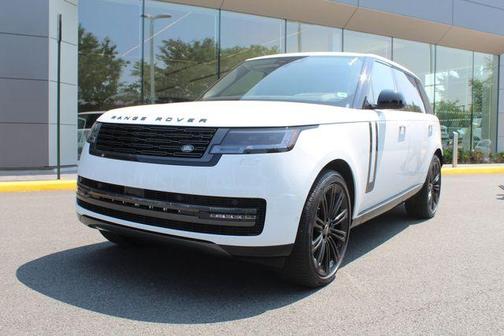 2025 Land Rover Range Rover P530 SE 7 Seat