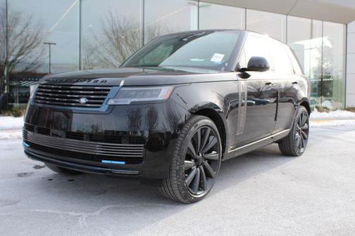 2026 Land Rover Range Rover P615 SV SWB