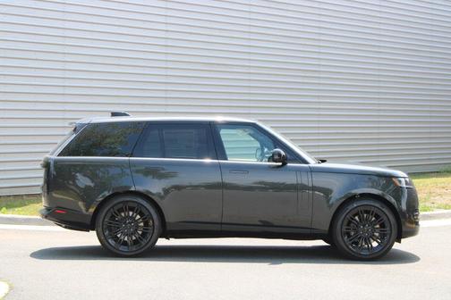 Carpathian Grey 2026 Land Rover Range Rover P530 SE SWB