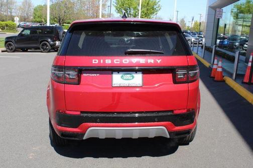 2025 Land Rover Discovery Sport S
