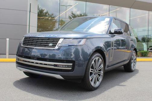 2025 Land Rover Range Rover P400 SE