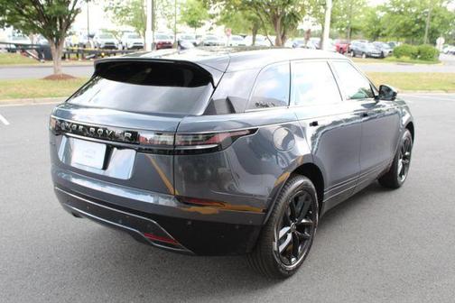 2026 Land Rover Range Rover Velar P250 Dynamic SE