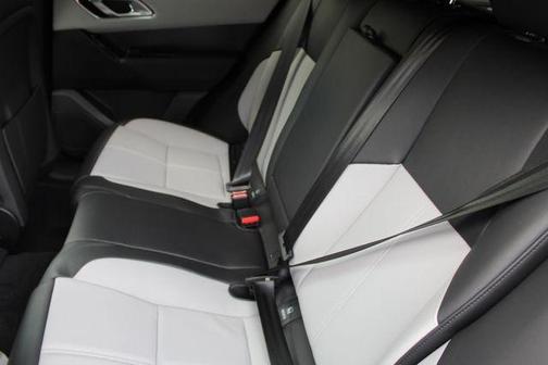 2026 Land Rover Range Rover Velar P250 Dynamic SE