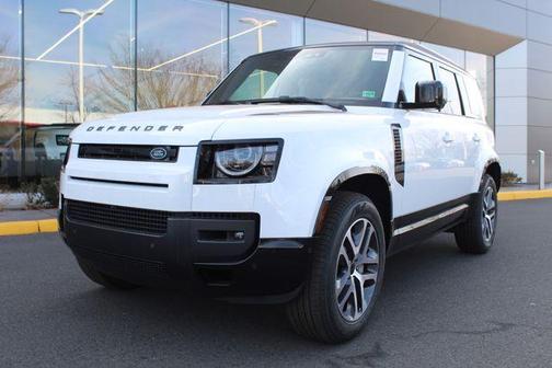 2026 Land Rover Defender 110 P400 X-Dynamic SE