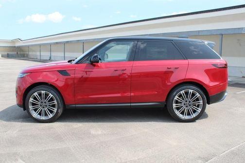 2025 Land Rover Range Rover Sport P360 SE
