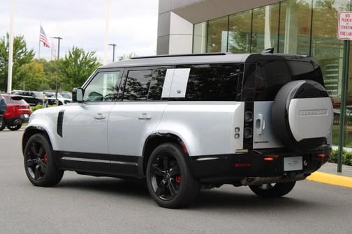 Hakuba Silver 2023 Land Rover Defender X
