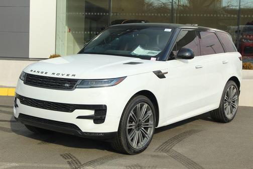 Fuji White 2026 Land Rover Range Rover Sport P360 SE