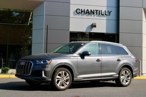 Samurai Gray Metallic 2022 Audi Q7 55 Premium Plus