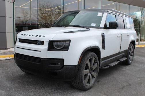 2026 Land Rover Defender 130 P500 V8