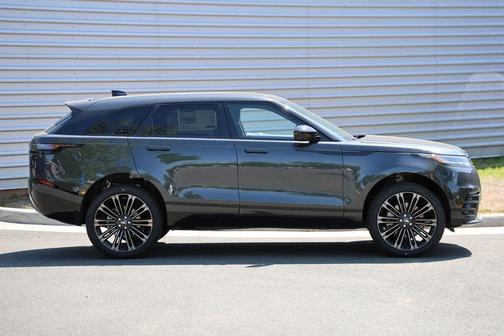 Carpathian Grey 2026 Land Rover Range Rover Velar P250 Dynamic SE