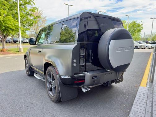Carpathian Grey 2023 Land Rover Defender 90 Carpathian Edition